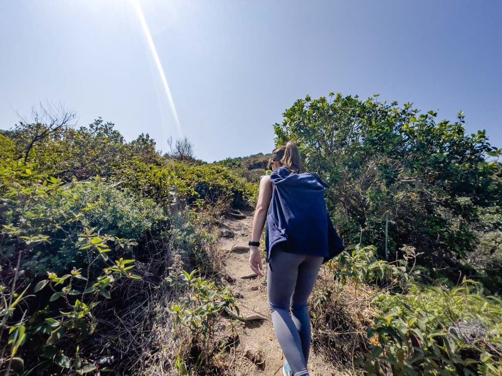 coastline of mai fan tsui sai kung hong kong 一尖三咀過四灣 - laugh travel eat