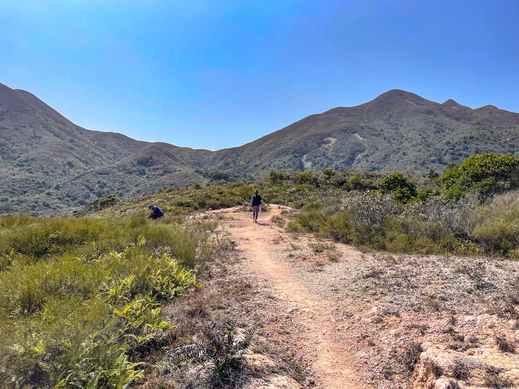 tuen tsui back to tuen tsui cheung tsui junction sai kung hong kong 一尖三咀過四灣 - laugh travel eat