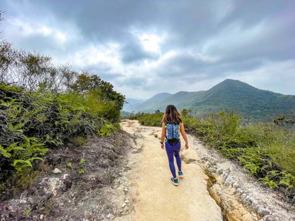 wa mei shan downhill to start of Kai Kung Shan maclehose trail stage 3 sai kung hong kong - laugh travel eat
