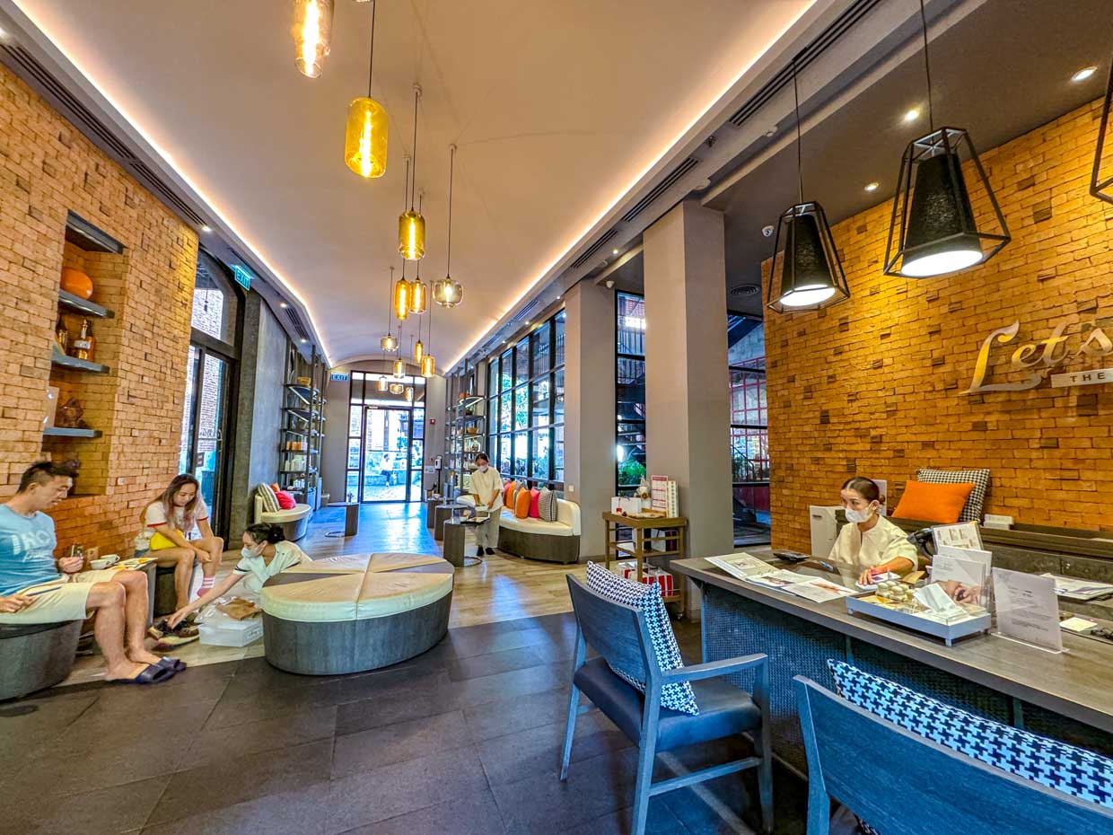 let's relax spa and massage chiang mai thailand - laugh travel eat