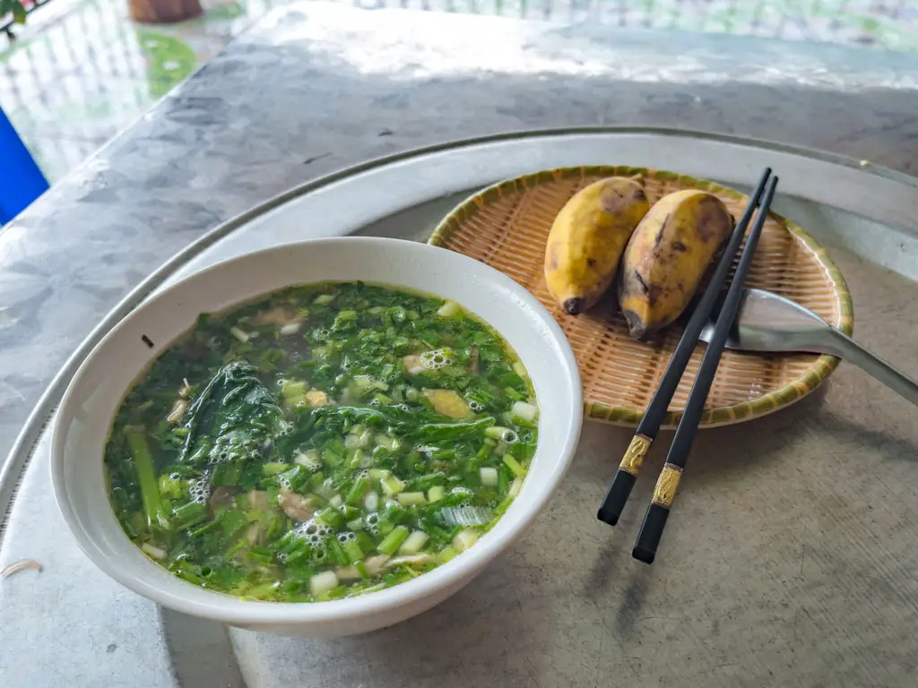 pho breakfast ba be lake view homestay ba be lake ba be national park Vietnam - laugh travel eat