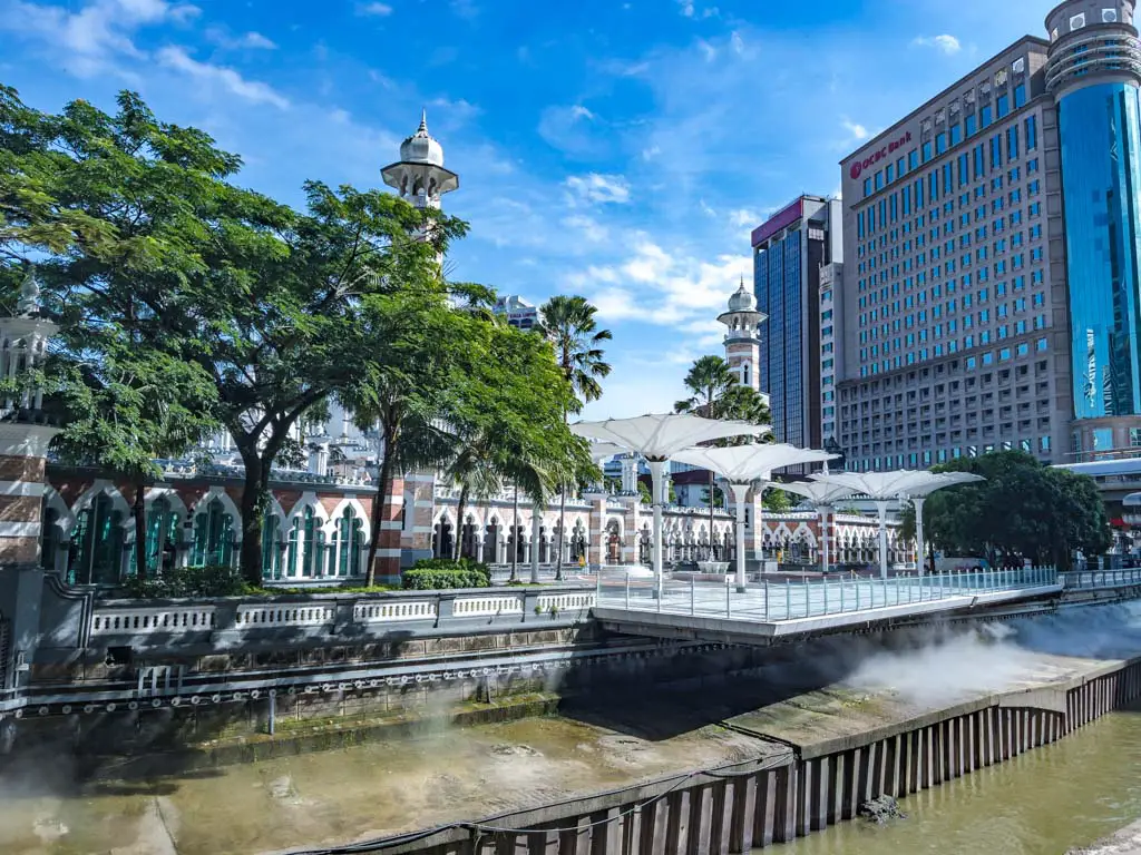Masjid Jamek river of life kuala lumpur Malaysia - laugh travel eat