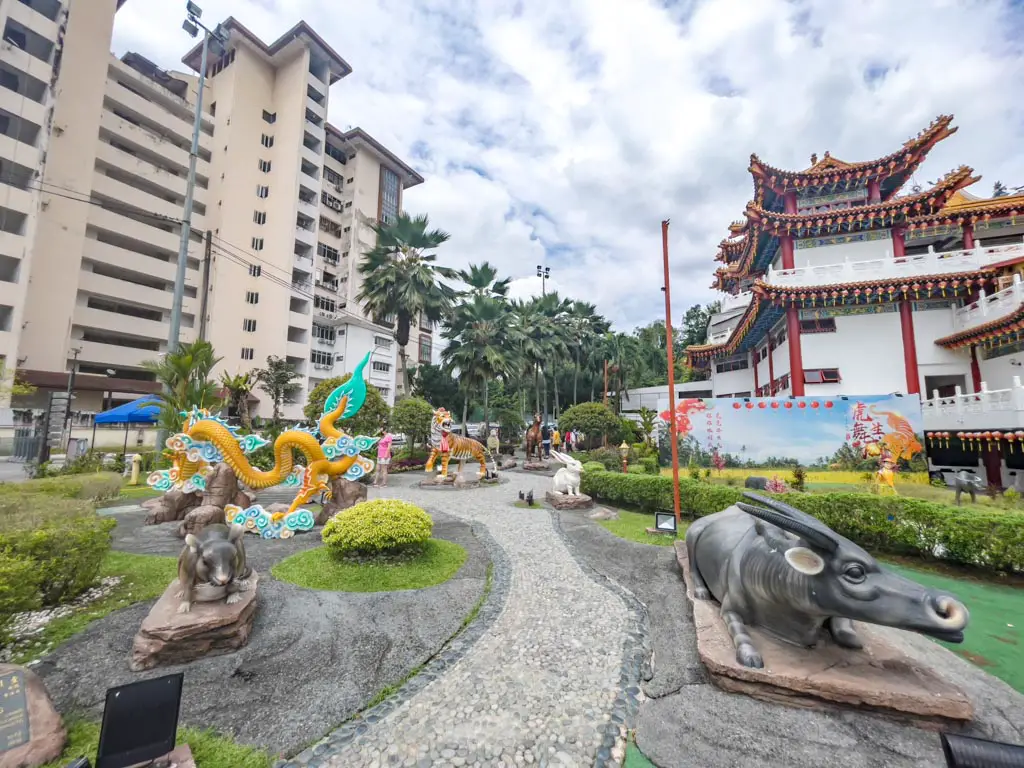 chinese astrology animal garden thean hou temple kuala lumpur Malaysia - laugh travel eat