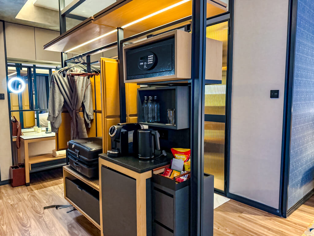 hyatt centric kualar lumpur city centre kualar lumpur malaysia _ laugh travel eat