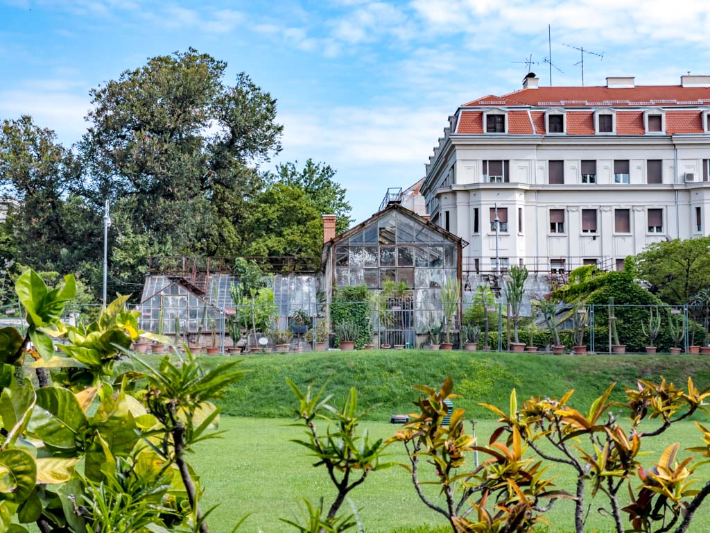 botanical garden zagreb croatia - laugh travel eat