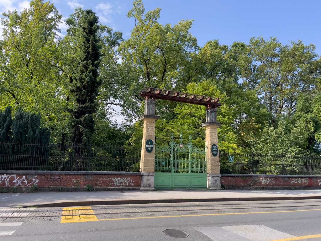 botanical garden zagreb croatia - laugh travel eat