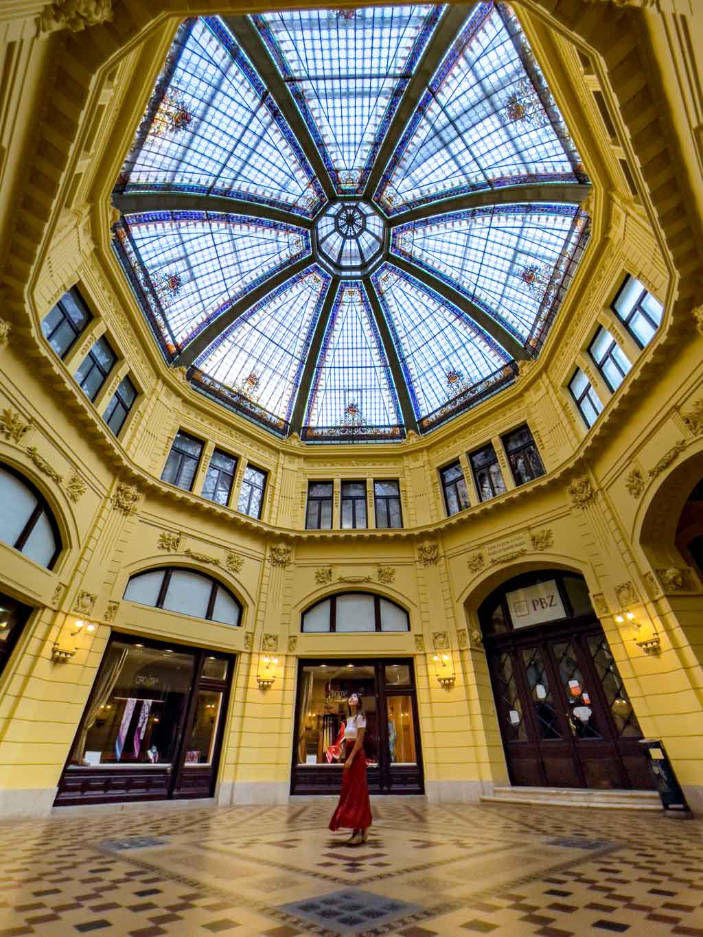 oktogon zagreb croatia - laugh travel eat-2