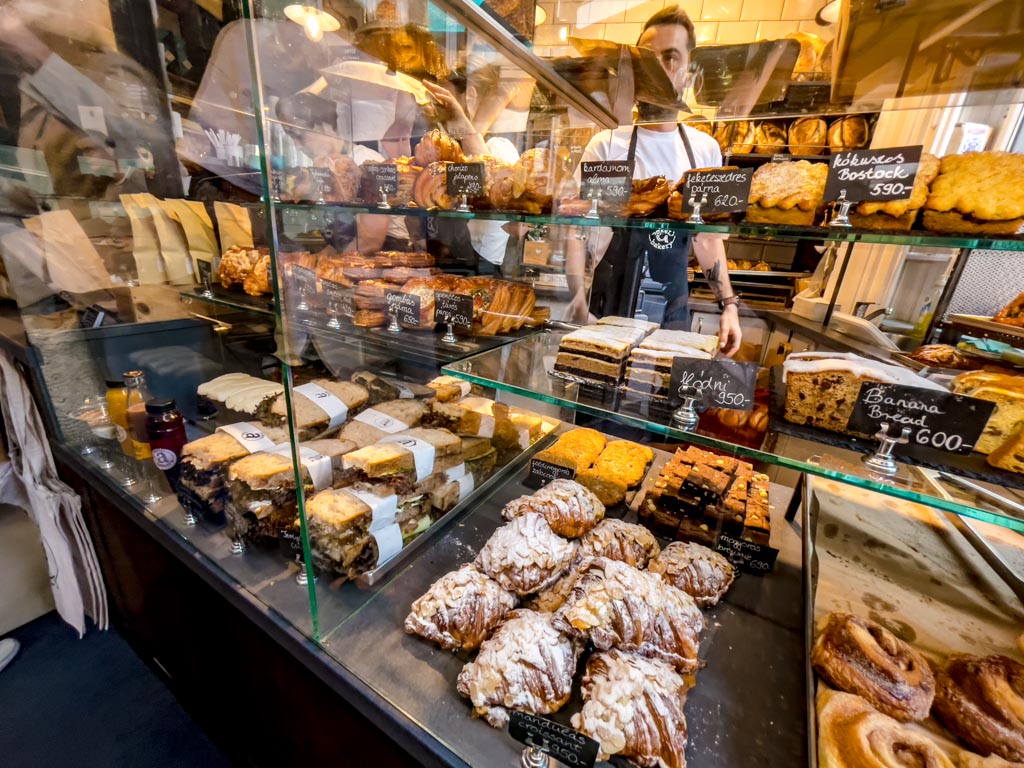 Aran Bakery budapest hungary - laugh travel eat-2