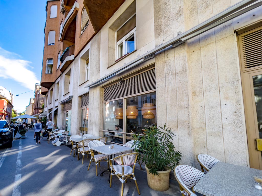 Home of Franziska - Buda brunch restaurant budapest hungary - laugh travel eat