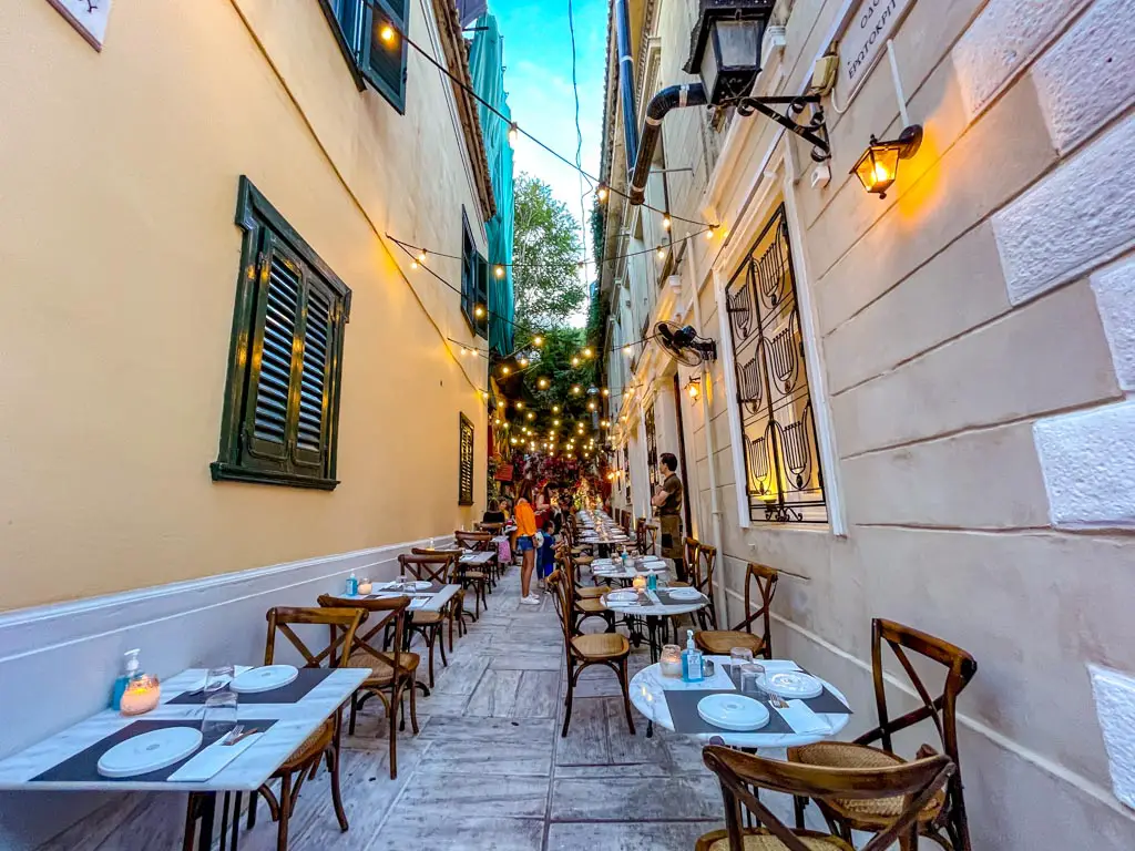 lyra restaurant plaka athens greece - laugh travel eat