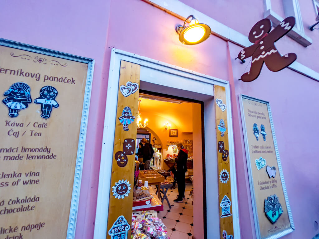 Pernikovy Panacek gingerbread cookies Prague Hungary - laugh travel eat-2
