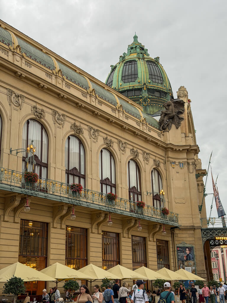 opera prague czech republic _ laughtraveleat