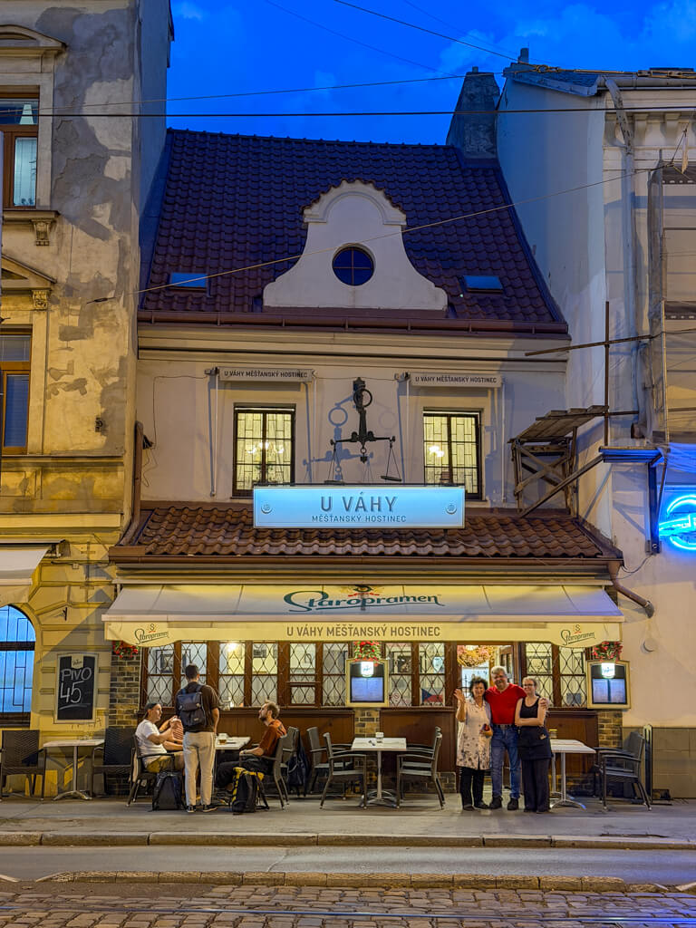 u vahy hostinec prague czech republic _ laughtraveleat