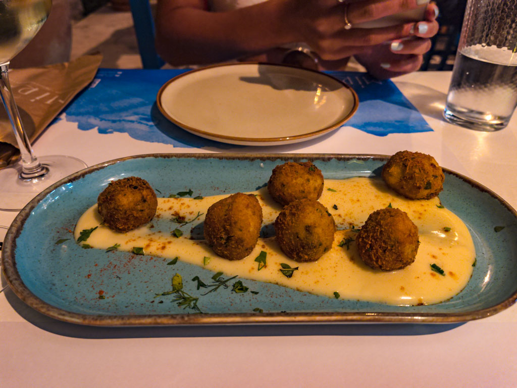 Taverna Mira parikia Paros greece - laugh travel eat