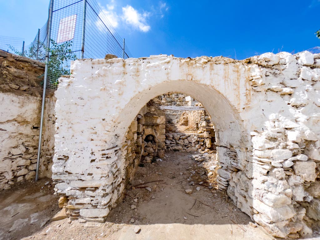 kastro chora antiparos greece - laugh travel eat