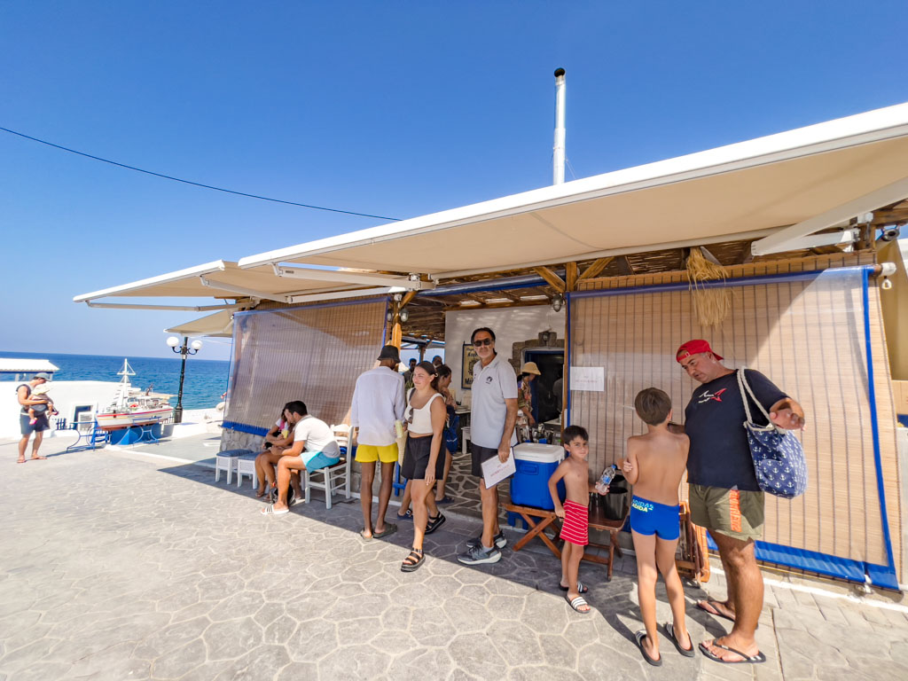 medusa restaurant mandrakia milos greece - laugh travel eat