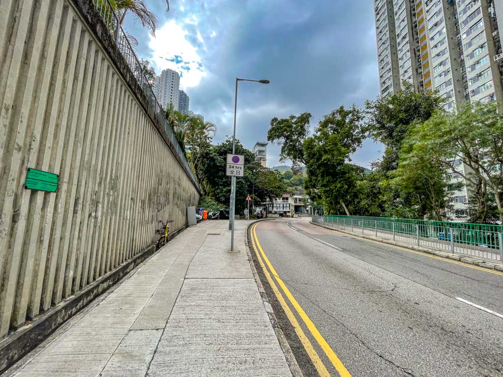 shatin wai to tsz sha ancient trail start shui chuen o shatin hong kong - laugh travel eat