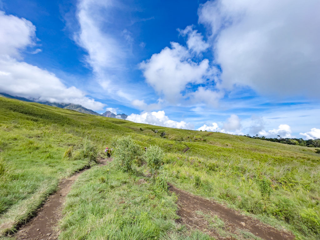 bridge to pos 1 sembalun route mount rinjani trek lombok indonesia - laugh travel eat