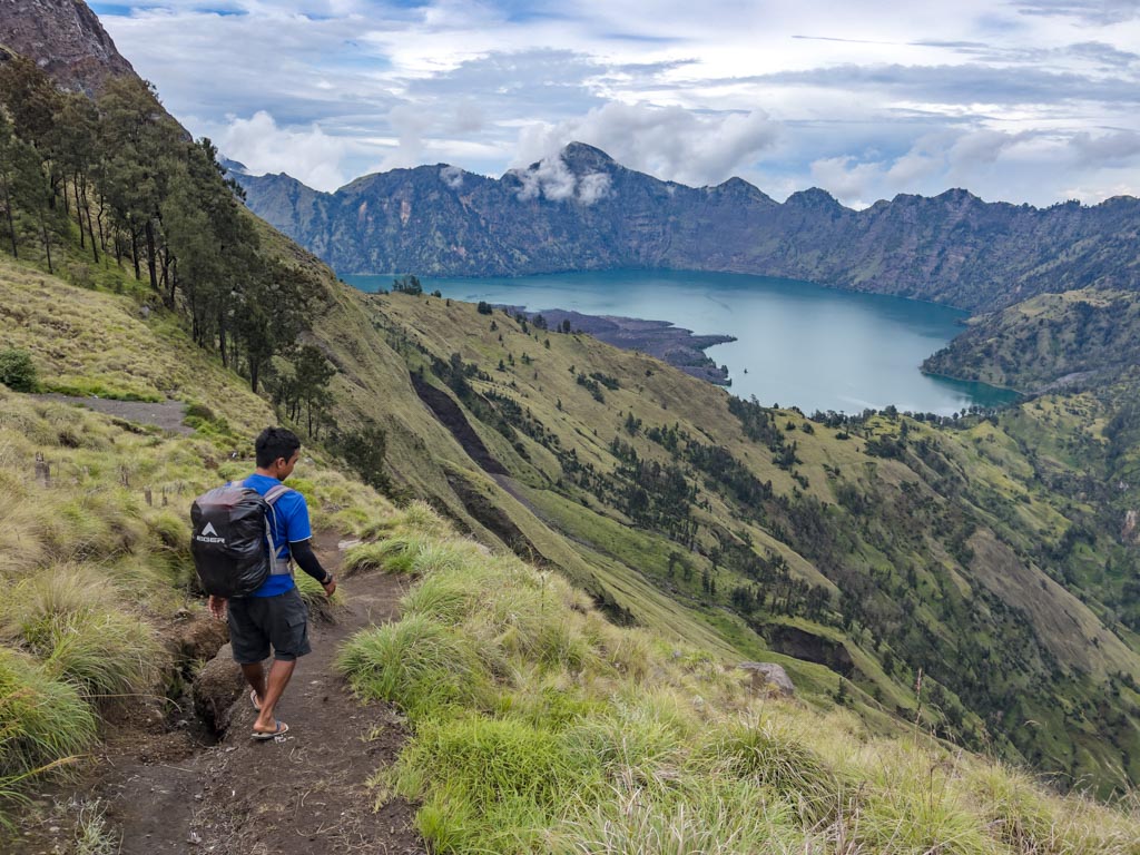 campsite sembalun to crater lake mount rinjani trek lombok indonesia - laugh travel eat
