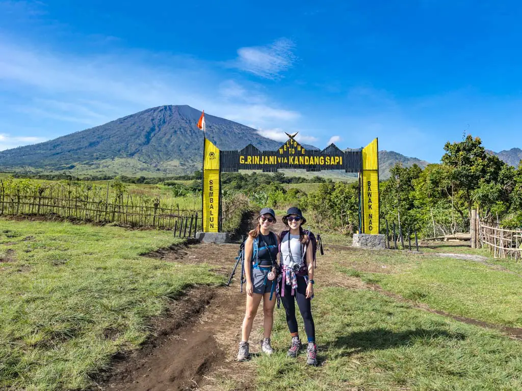 motorbike taxis sembalun start mount rinjani trek lombok indonesia - laugh travel eat