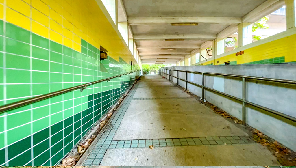 public bathroom sunny bay mtr to starting point easter island rock hike lantau island hong kong - laugh travel eat