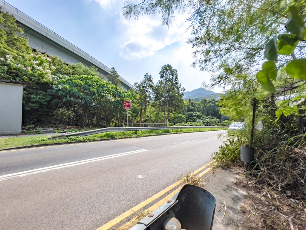 public bathroom sunny bay mtr to starting point easter island rock hike lantau island hong kong - laugh travel eat