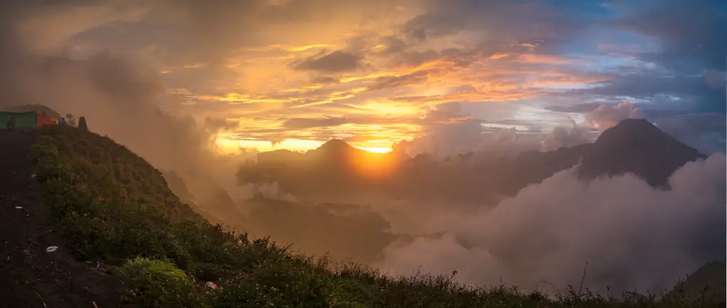 sunset panorama campsite sembalun route mount rinjani trek lombok indonesia - laugh travel eat