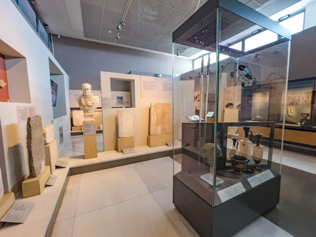 Archaeological Museum of Thessaloniki thessaloniki greece - laugh travel eat