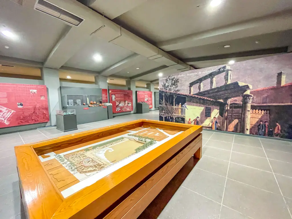 Museum of the Roman Forum of Thessalonikithessaloniki greece - laugh travel eat-2