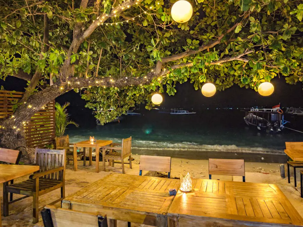 naty's restaurant gili trawangan lombok indonesia - laugh travel eat-2