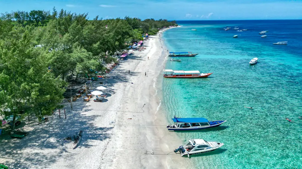 northeast gili trawangan beaches lombok indonesia - laugh travel eat