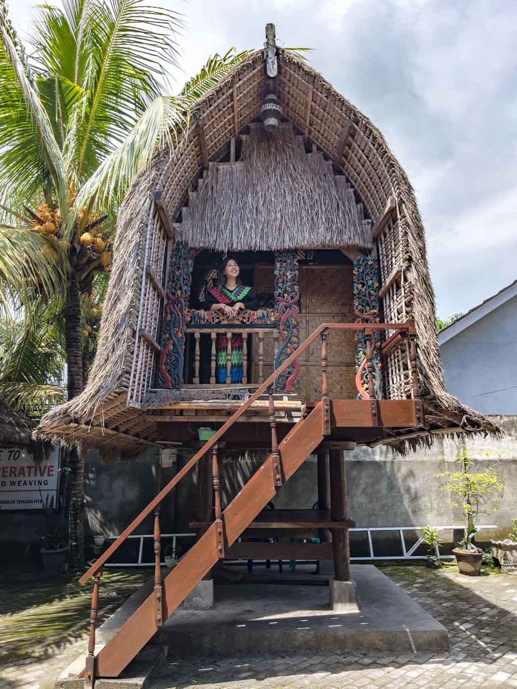 weaving village Lombok indonesia - laugh travel eat