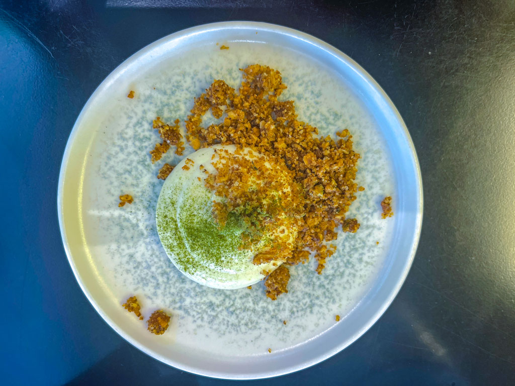 Deka Trapezia thessaloniki food greece - laugh travel eat