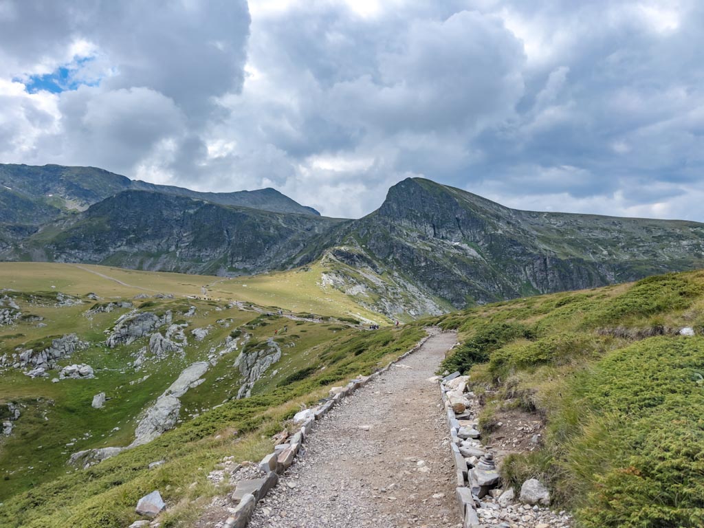 hiking trail rila seven lakes day trip from sofia bulgaria - laugh travel eat (2 of 2)