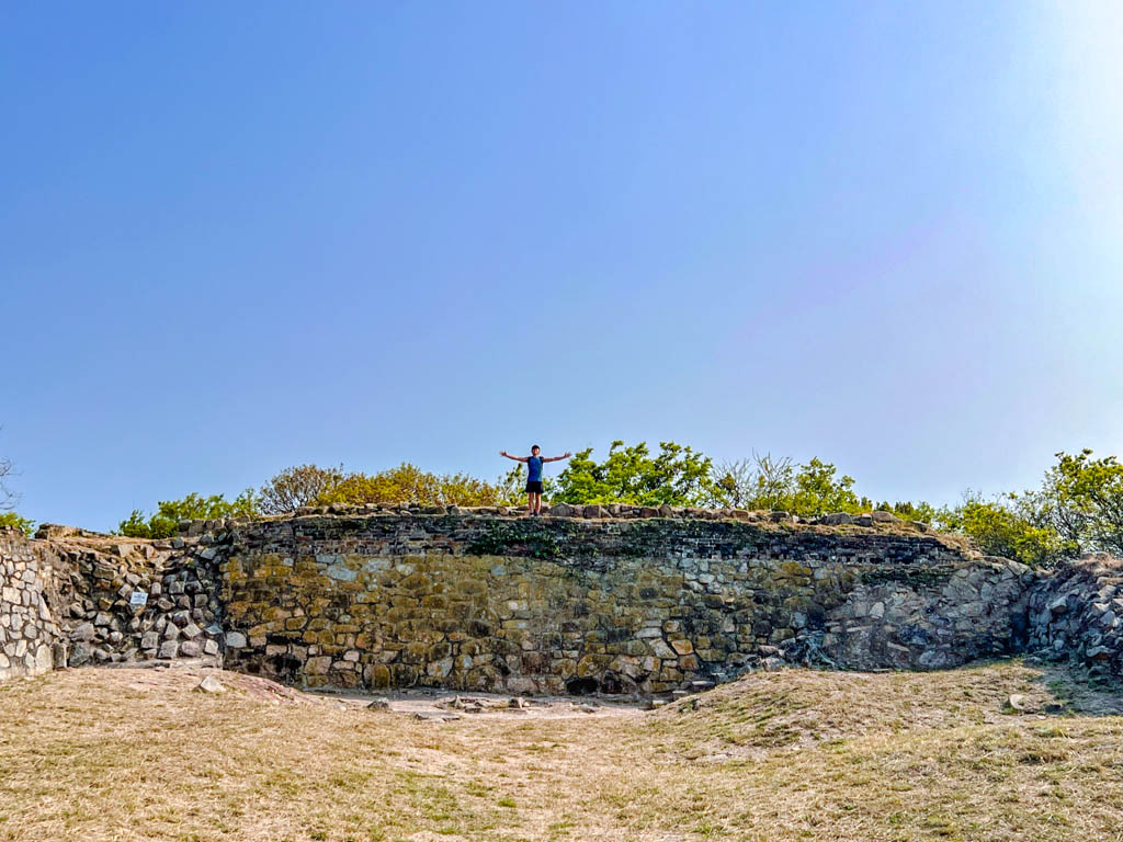 fan lau fort fan lau country trail lantau trail section 8 fan lau hike lantau island hong kong- laugh travel eat-3