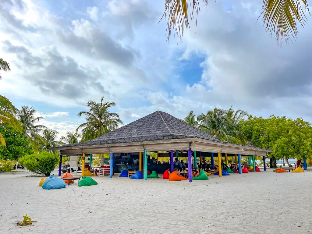 beach bar Villa Park Sun Island Maldives - laugh travel eat