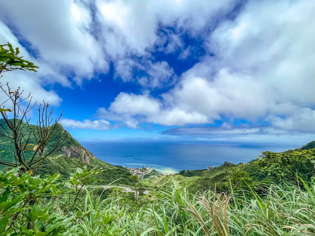 first view of ying yang sea first section of stairs teapot mountain hike taiwan - laugh travel eat