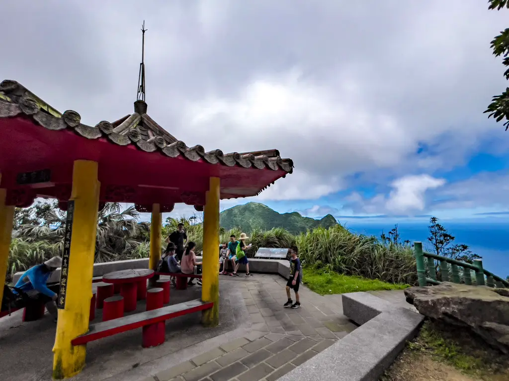 pavilion at the end of the first section of stairs teapot mountain hike taiwan - laugh travel eat