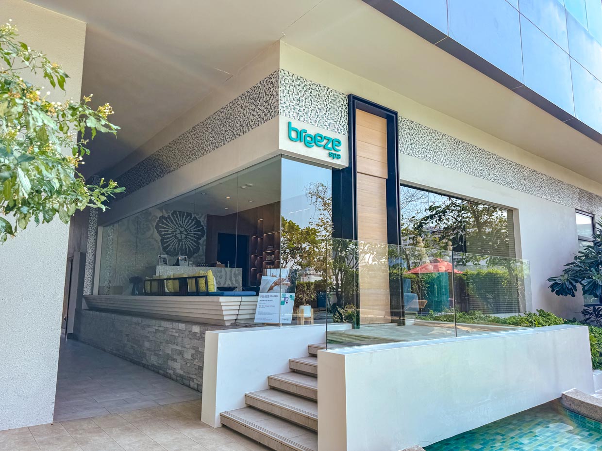 Breeze Spa Amari Bangkok Pratunam Thailand - laugh travel eat