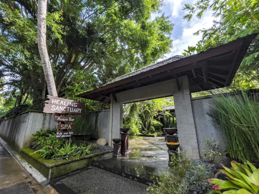 healing santuary San Benito Philippines - laugh travel eat