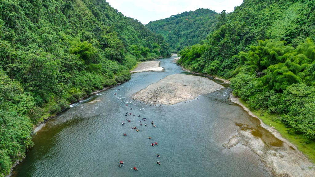 river tubing near Suva Fiji - laugh travel eat-2