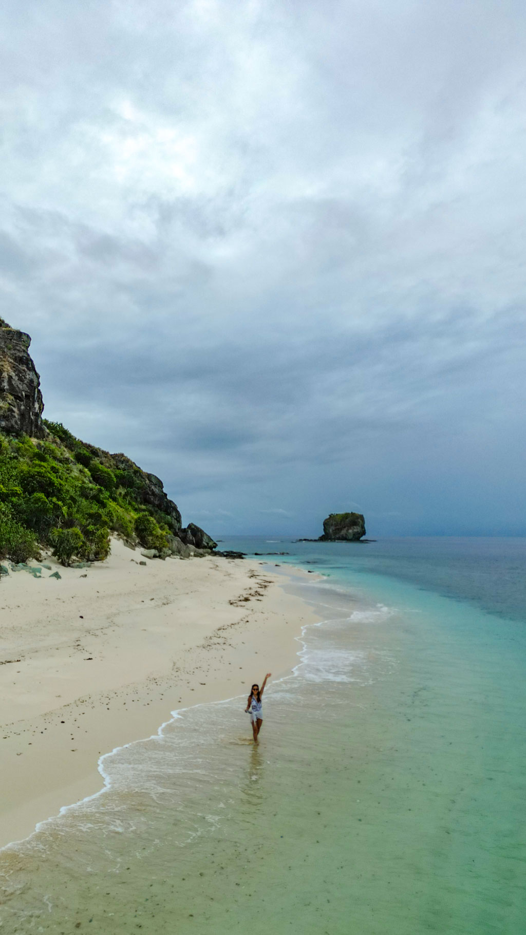 survival game beach Calendonian Sky Captain Cook Cruise Fiji - laugh travel eat