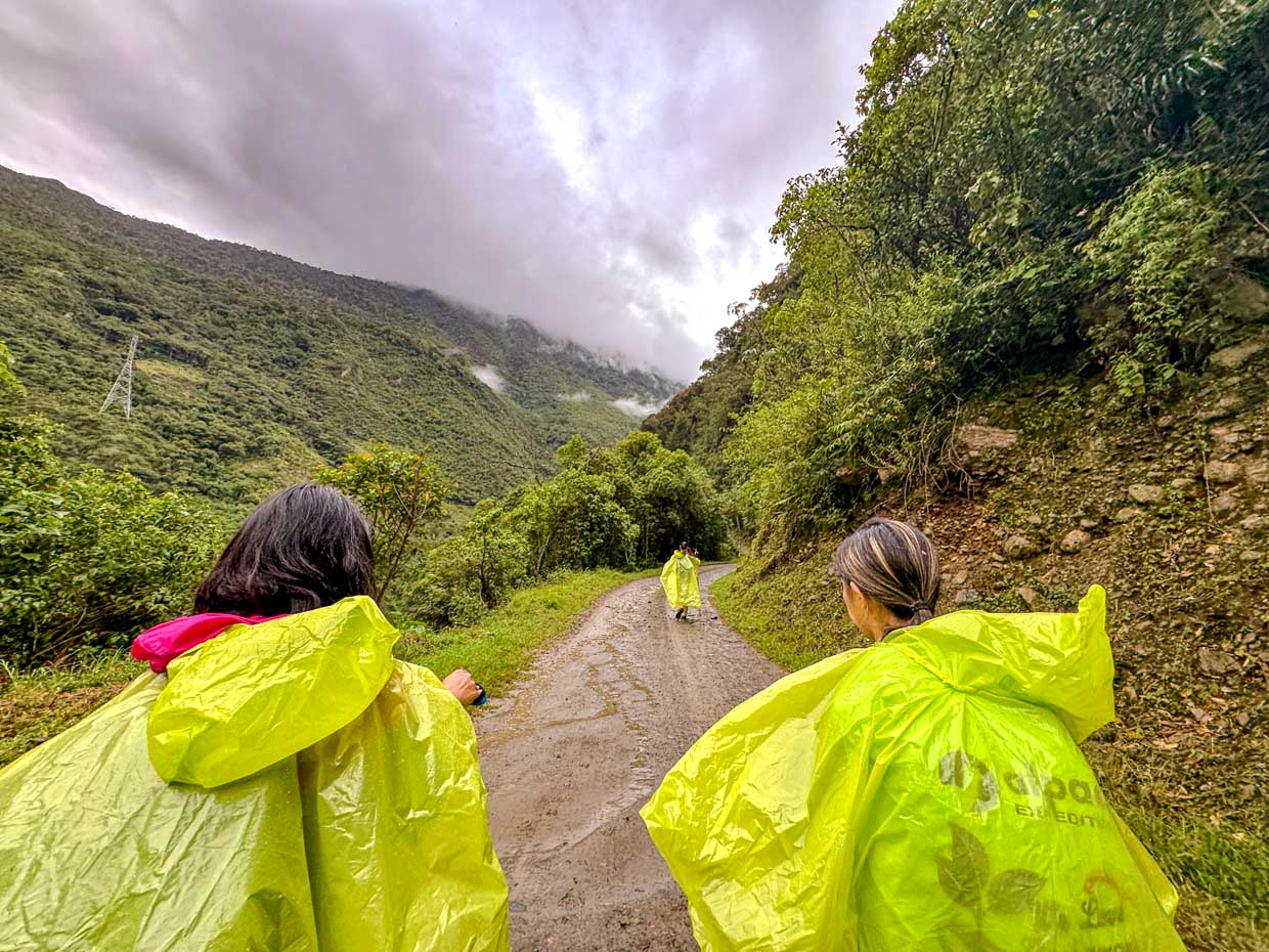 start of day hike day 3 Alpaca Expeditions Salkantay Trek Cusco Peru - laugh travel eat