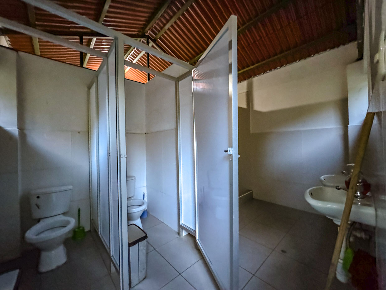 toilet glass cabanas day 0 Alpaca Expeditions Salkantay Trek Cusco Peru - laugh travel eat