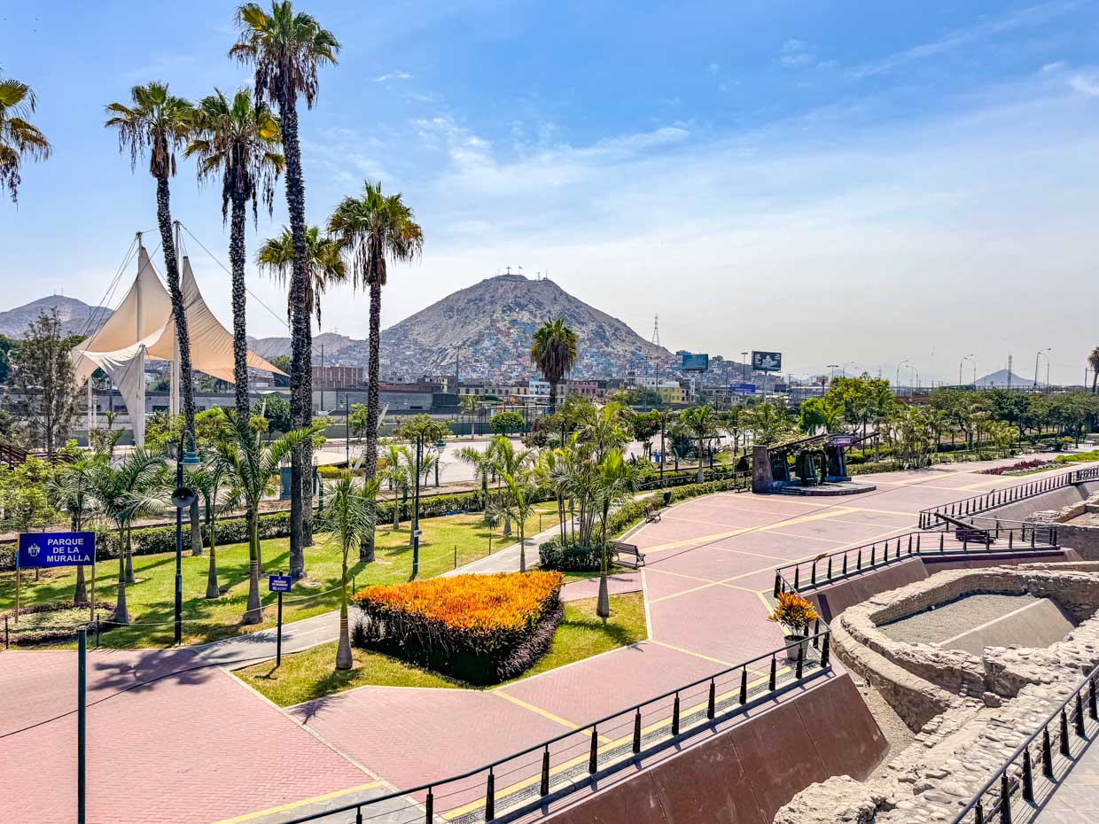 Muninet Parque La Muralla historic quarter Lima Peru - laugh travel eat