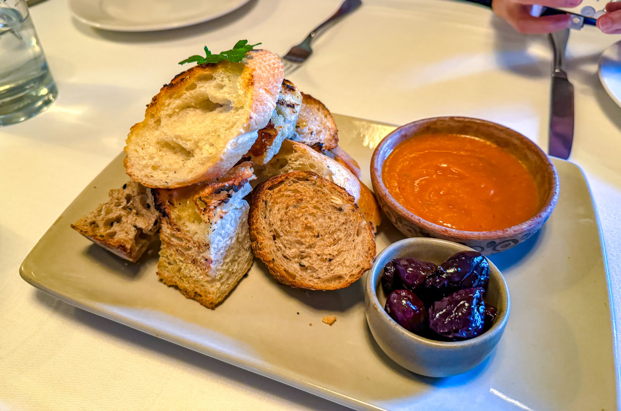 bread Cicciolina Restaurant Cusco Peru - laugh travel eat