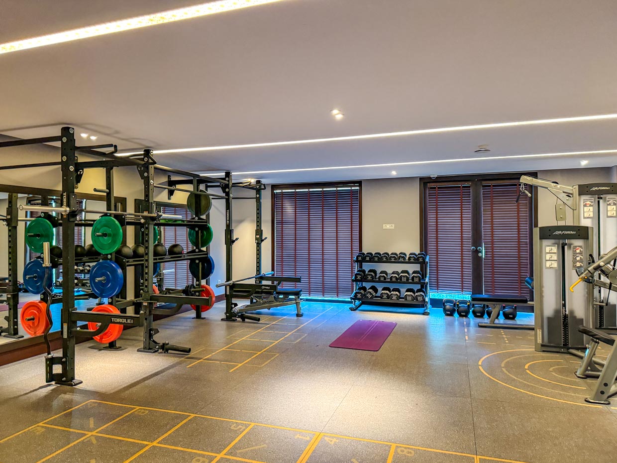 gym in thalia spa Jumeirah Bali Indonesia - laugh travel eat