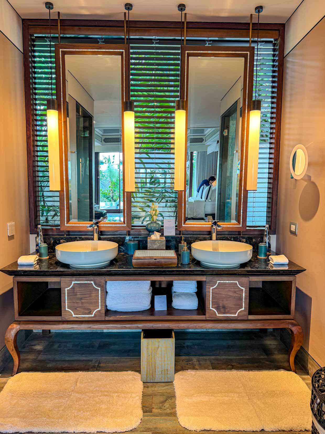 sinks bathroom villa Jumeirah Bali Indonesia - laugh travel eat
