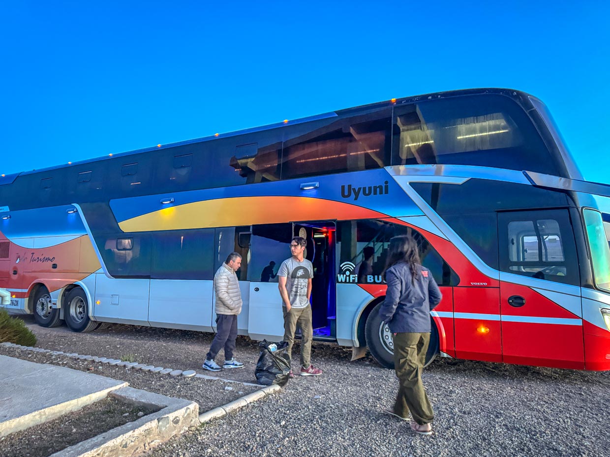arrive in Uyuni Todo Tourism Bus to Uyuni La Paz Bolivia - laugh travel eat