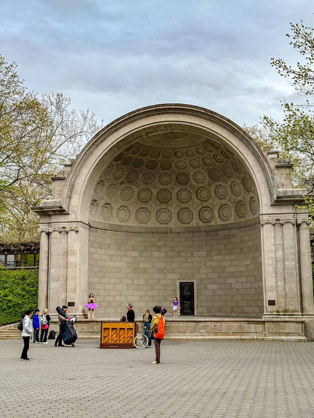 Central Park New York USA - laugh travel eat
